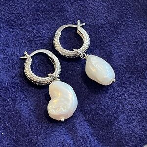 Textured silver Huggie Hoop earrings with fresh water pearl dangles (removable)